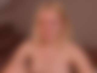 Lillly-Jhonasss's Live Sex Cam Show