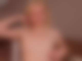 Lillly-Jhonasss's Live Sex Cam Show