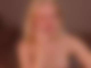 Lillly-Jhonasss's Live Sex Cam Show