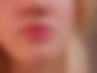 Lillly-Jhonasss's Live Sex Cam Show