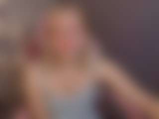 Lillly-Jhonasss's Live Sex Cam Show