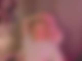 Live cam show with Lillly-Jhonasss - Cute on SinfulBabes
