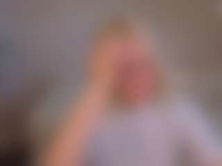 Live cam show with Lillly-Jhonasss - Green Eyes on AdultVida.com
