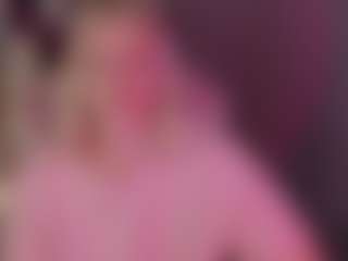 Live cam show with Lillly-Jhonasss - Sweet on Camsoda