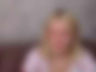 Live cam show with Lillly-Jhonasss - Smoke on xxxlivecams.org