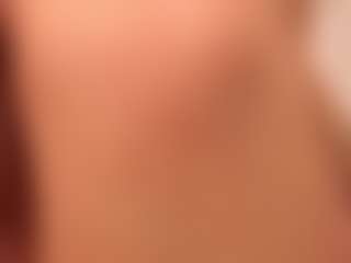 Live cam show with Lillly-Jhonasss - Sweet on TeamSkeetLive