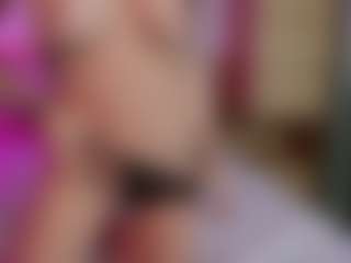 lilmeeow's Live Sex Cam Show