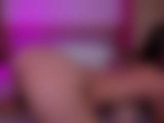 lilmeeow's Live Sex Cam Show