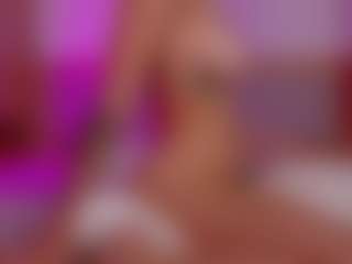 lilmeeow's Live Sex Cam Show