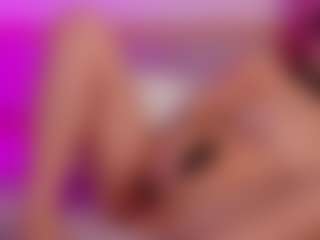 lilmeeow's Live Sex Cam Show
