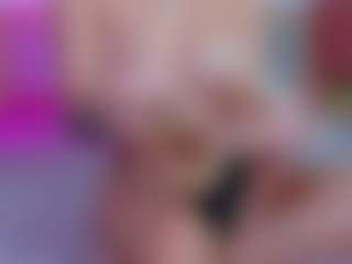 lilmeeow's Live Sex Cam Show