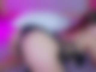 lilmeeow's Live Sex Cam Show