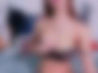 lilmeeow's Live Sex Cam Show