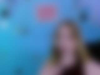 Live cam show with linda-lynx - Natural on Strip Flash - Live Sex Shows