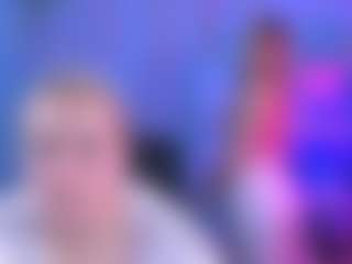 Live cam show with linda-lynx - Nature on SmokeAndPoke