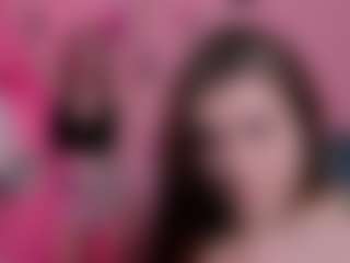 Live cam show with linda-lynx - Natural on Dolls Live
