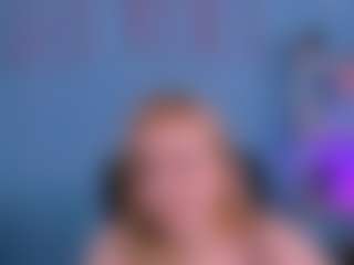 Live cam show with linda-lynx - Ass Bouncing on Uber Horny