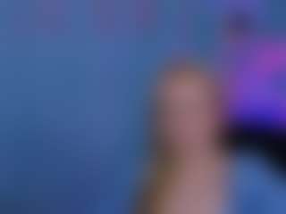 Live cam show with linda-lynx - No Smoking on Camsoda