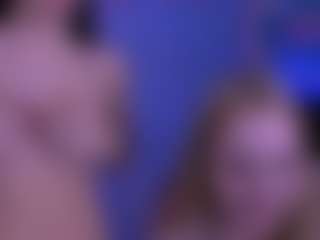 Live cam show with linda-lynx - Teen (18+) on Camiplay Live