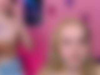 Live cam show with linda-lynx - Blowjob on liverealitysex.com