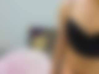 Live cam show with Nicolleeex - Green Eyes on Milfs Live