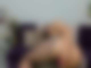 Live cam show with Nicolleeex - Green Eyes on Instabang