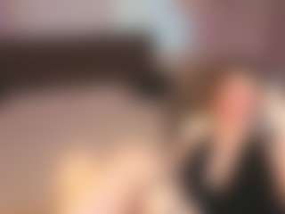 Live cam show with Nika-Berry - Body Massage on Strip Flash - Live Sex Shows