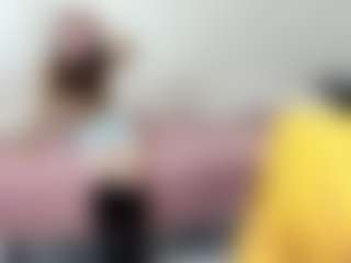 RosanaBronaugh's Live Sex Cam Show