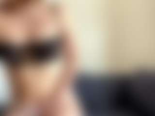 RosarioOdam's Live Sex Cam Show