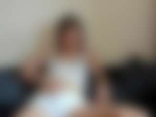 Live cam show with RosarioOdam - Threesome on Gym Cam Girls