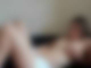 Live cam show with RosarioOdam - Tittyfuck on sexylive.show