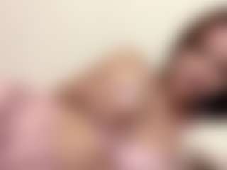 Live cam show with SheraBerret - Anal Brown Hair on xDating