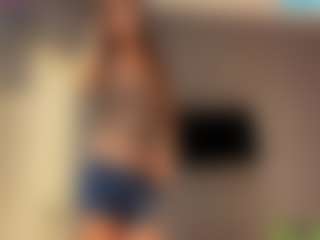 Live cam show with SheraBerret - Average on 1on1-livenow