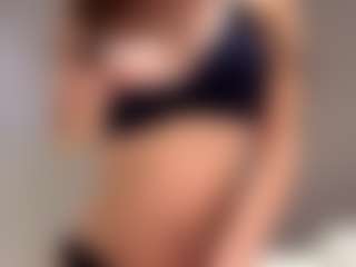Live cam show with SheraBerret - Oil on Dolls Live