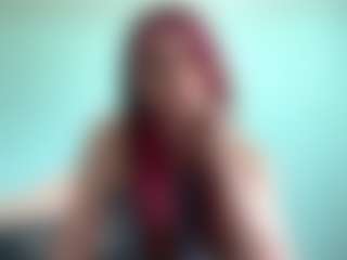 Live cam show with Milana - Tease on AdultVida.com
