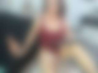 Live cam show with AgataStark - Brown Hair MILF on Milfs Live