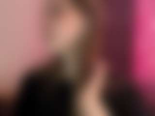 Live cam show with Merry - New Sexwebcam on milfzrlive.com