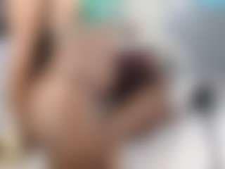 cocowantsyouu's Live Sex Cam Show