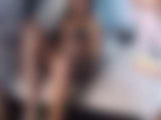 Live cam show with cocowantsyouu - Black BBW on Camsoda