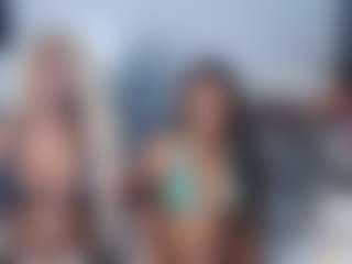 cocowantsyouu's Live Sex Cam Show