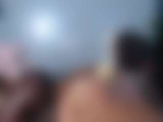 cocowantsyouu's Live Sex Cam Show