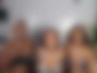 Live cam show with cocowantsyouu - Shaved Pussy on Camsoda