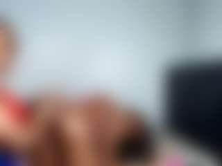 cocowantsyouu's Live Sex Cam Show