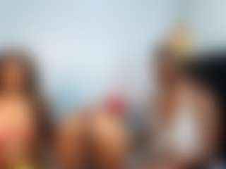 Live cam show with cocowantsyouu - Tattoos on Gym Cam Girls