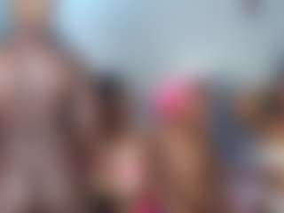 Live cam show with cocowantsyouu - Tease on Dare Cams