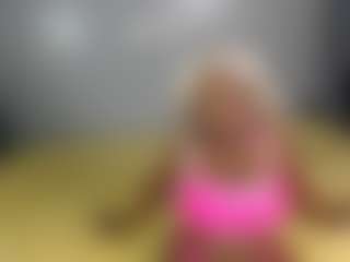 cocowantsyouu's Live Sex Cam Show