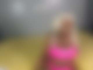 cocowantsyouu's Live Sex Cam Show