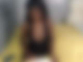 cocowantsyouu's Live Sex Cam Show