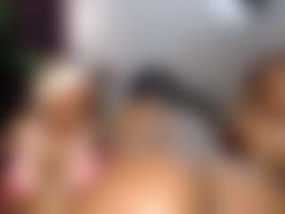 cocowantsyouu's Live Sex Cam Show