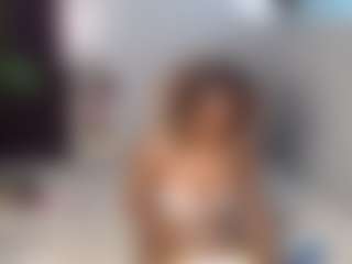 cocowantsyouu's Live Sex Cam Show